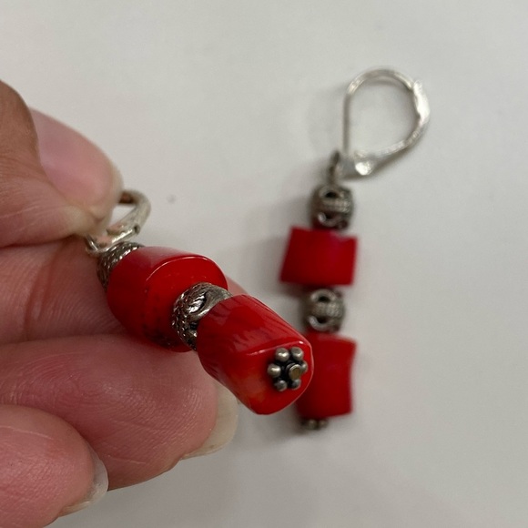 Elegant Red and Silver Dangle Earrings - Picture 7 of 7